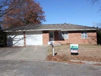 1319 Sunrise Cir, Clay Center, KS, 67432