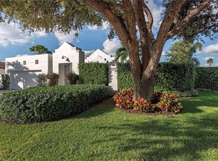 1377 Lake Shore Dr, Naples, FL 34103