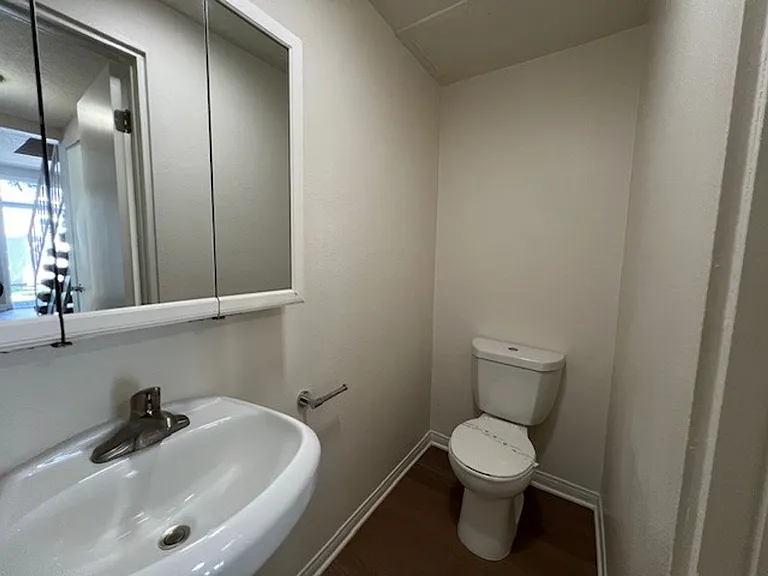Pacific Palms Apartment Homes — Photo 35