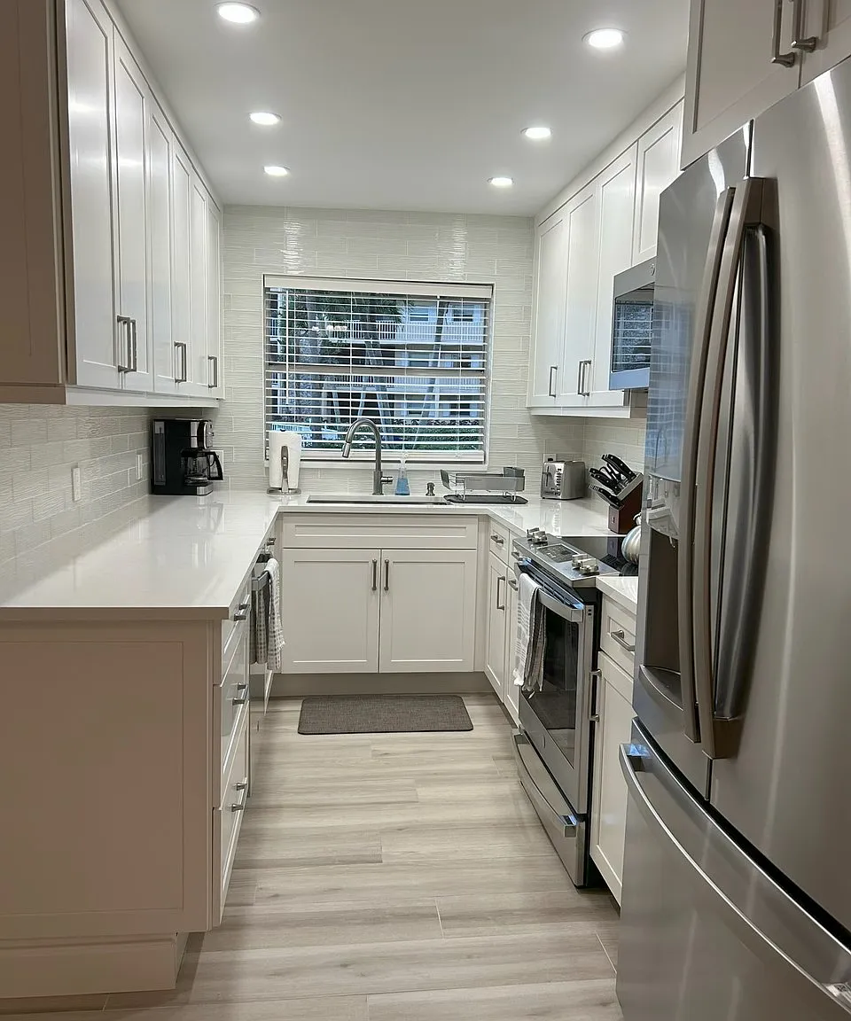 2 bed, 1131 sqft, $9,000 — Photo 4