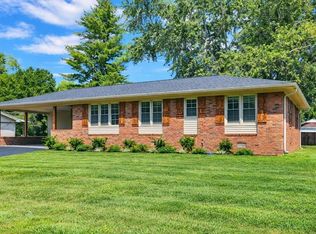 207 Donna Dr, Hopkinsville, KY