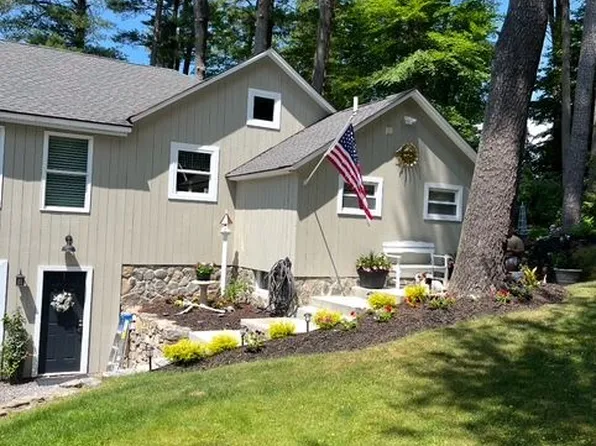 880 W Wakefield Blvd, Winsted, CT 06098