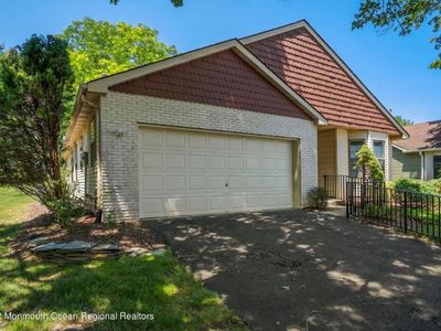 46 Peasley Dr, Marlboro, NJ, 07746
