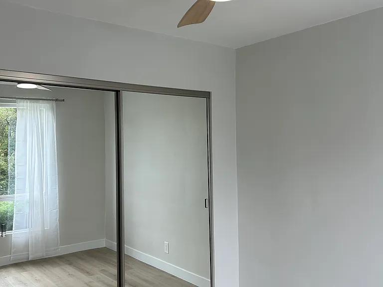 13000 Valleyheart Dr #27 — Photo 12