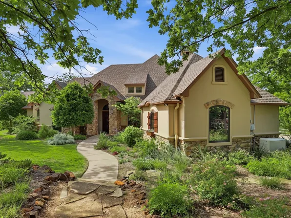 8000 Rhoads Rd, Aubrey, TX 76227