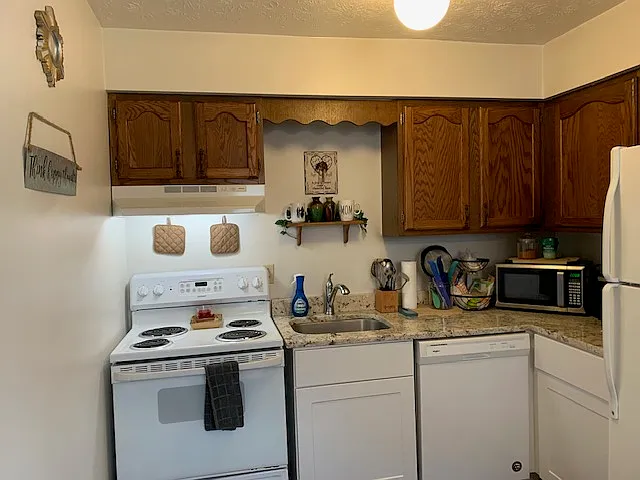 3149 Hulbert Ave #3149 — Photo 5