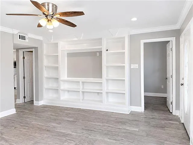 4472 Joycelyn Dr — Photo 6