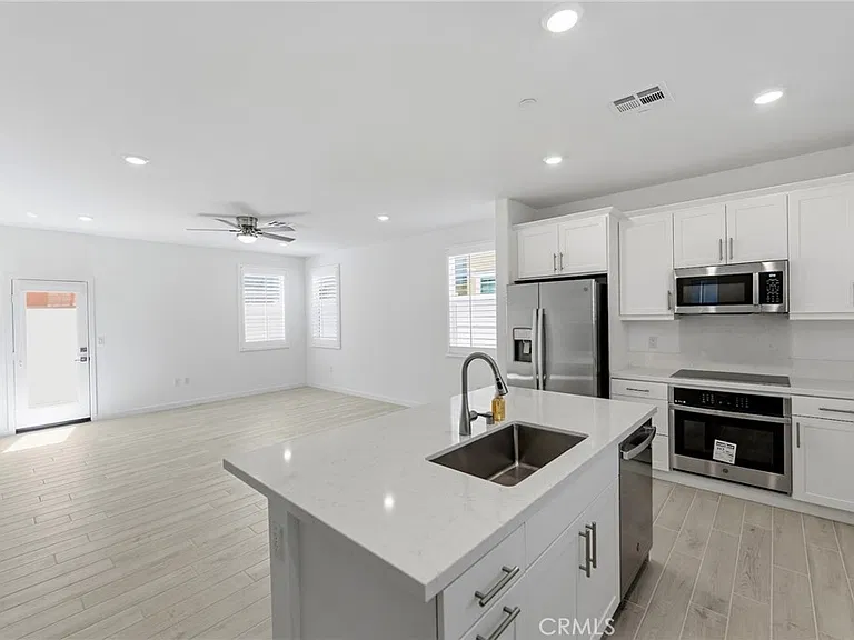 10843 Pala Bells St — Photo 29