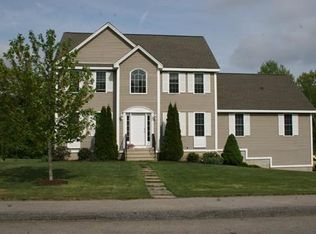 35 Sabina Cir, Rochdale, MA 01542