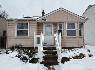 1465 E Forteen Mile Rd, Birmingham, MI 48009