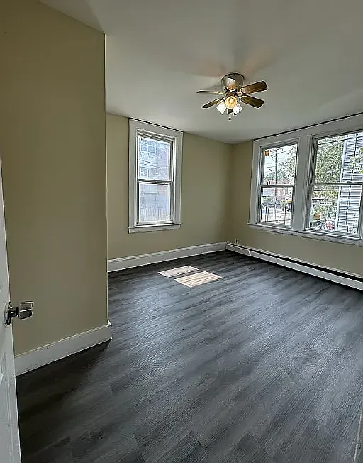 1 bed, 600 sqft, $1,999 — Photo 4