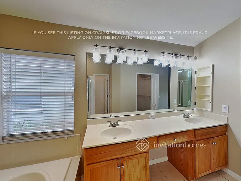 12753 Standbridge Dr — Photo 11