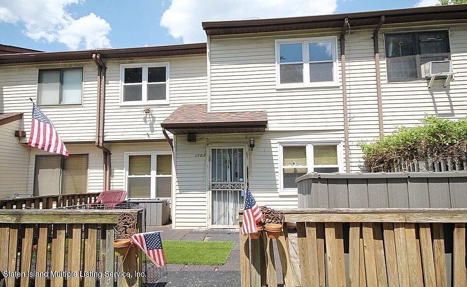 1st image of 198 Pierce St #A