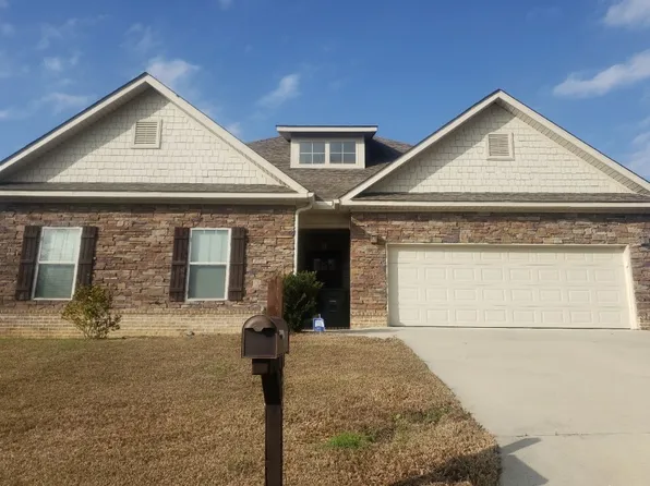 106 Meer Busch Ln, Enterprise, AL 36330