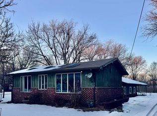 220 W 45th St N, Wichita, KS 67204