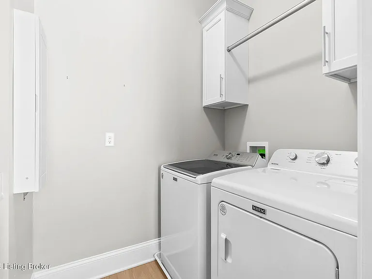 6204 Moonseed St — Photo 31