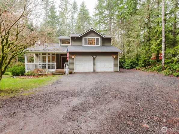 20265 Robin Lane NE, Suquamish, WA 98392