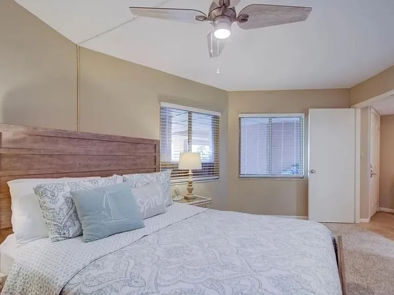 1310 Gulf Blvd #4B — Photo 14