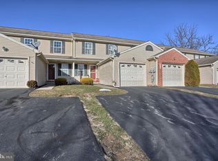 2021 Acorn Dr, Lebanon, PA 17042