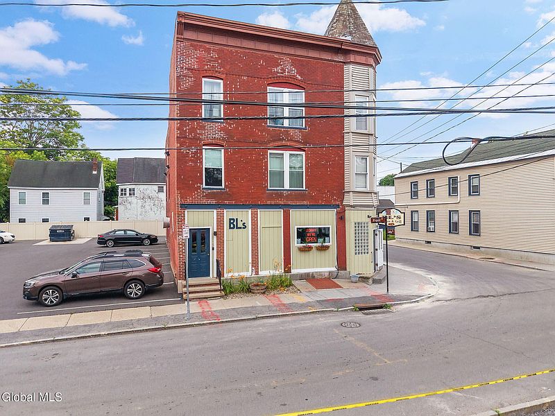 2nd image of 208 Front Street