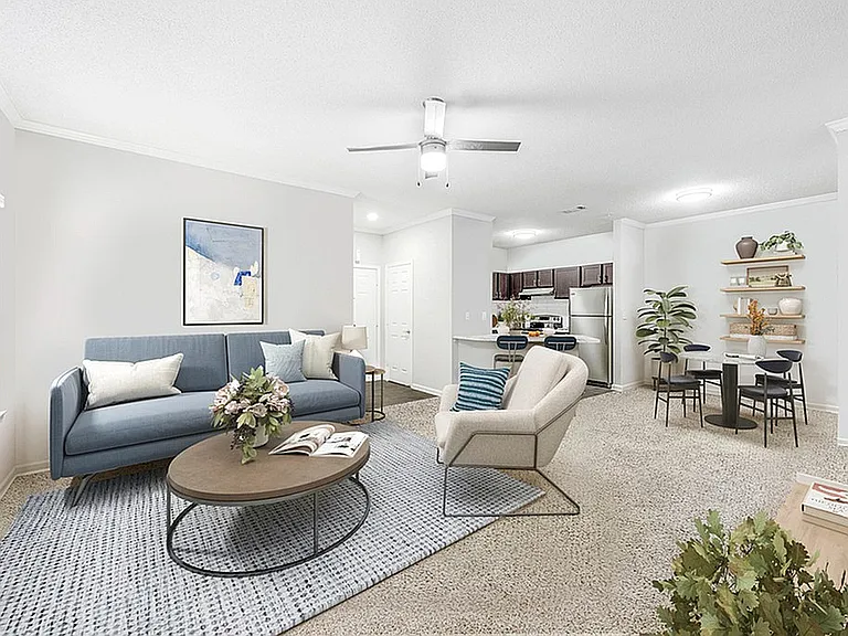 2x1 1087 sqft B1DP - Living