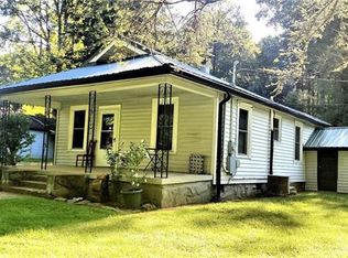 42 Unity Rd, Sylva, NC 28779