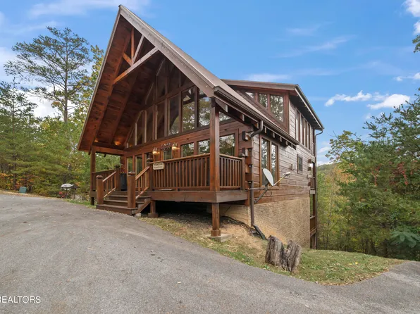 1631 Barn Door Ln, Sevierville, TN 37862