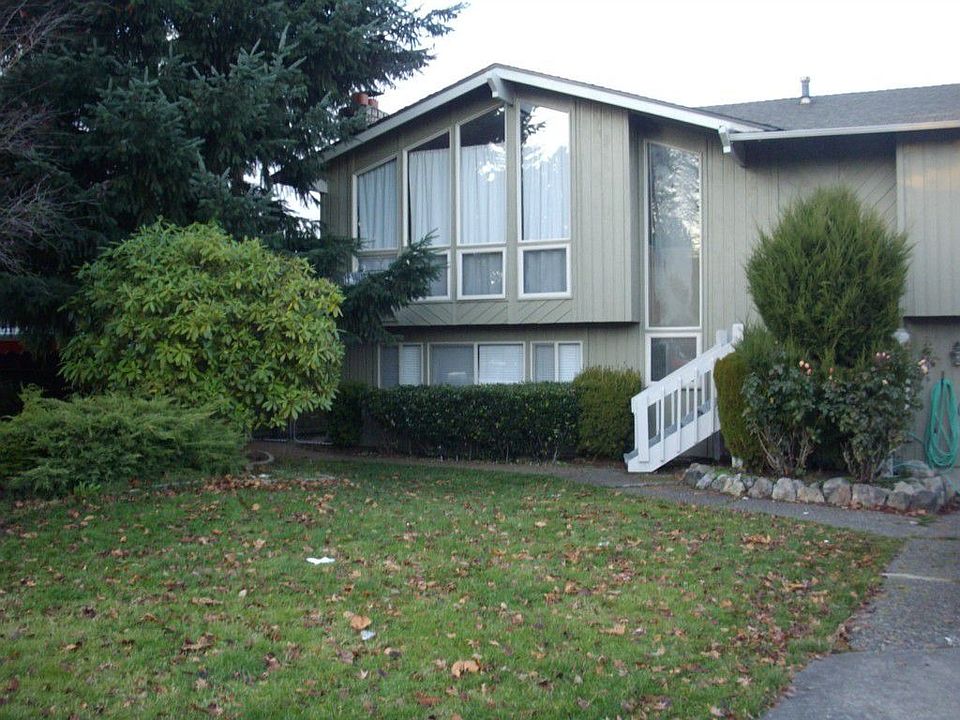 2nd image of 4516 Hampton Ct