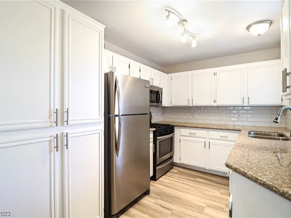 3125 N Buffalo Dr Unit 2129, Las Vegas, NV 89128