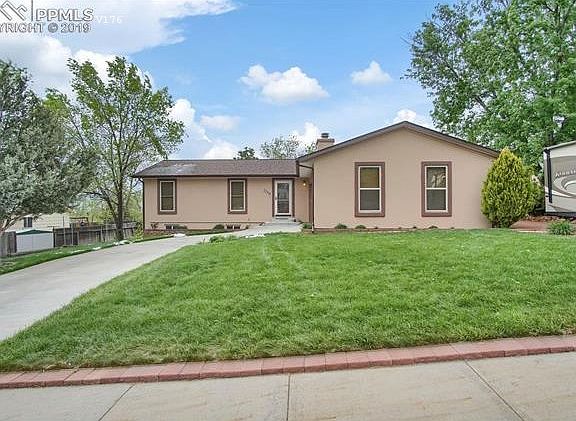 2nd image of 1170 Kachina Dr