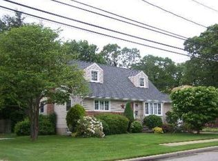 2083 Cameron Ave, Merrick, NY 11566