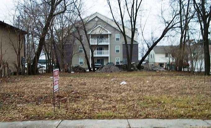 1st image of 215 Washington Ave