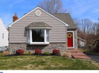 123 Willow Rd, Wallingford, PA 19086