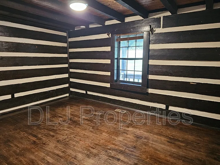 1273 Harbin Rd — Photo 10