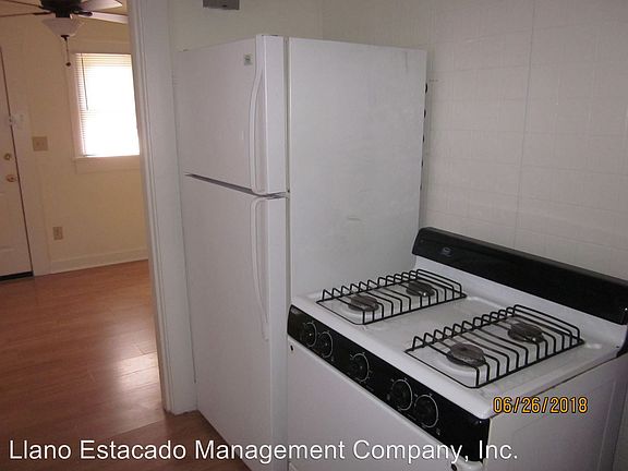 5th image of 1604 S Jackson St APT B