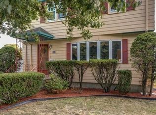 127 Grover St, Everett, MA 02149