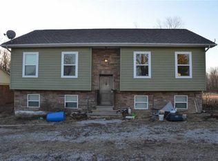 7015 Brickyard Rd, Mascoutah, IL 62258