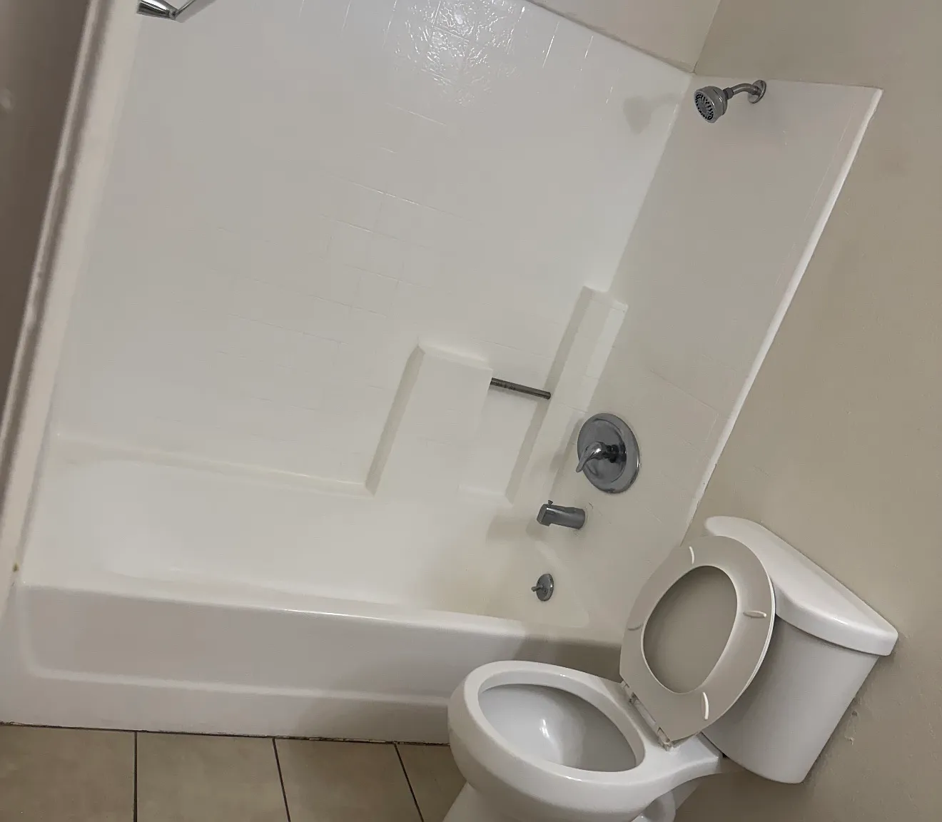 1 bed, $2,000 — Photo 2