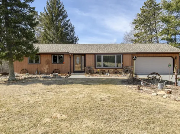 N8643 Adams ROAD, East Troy, WI 53120