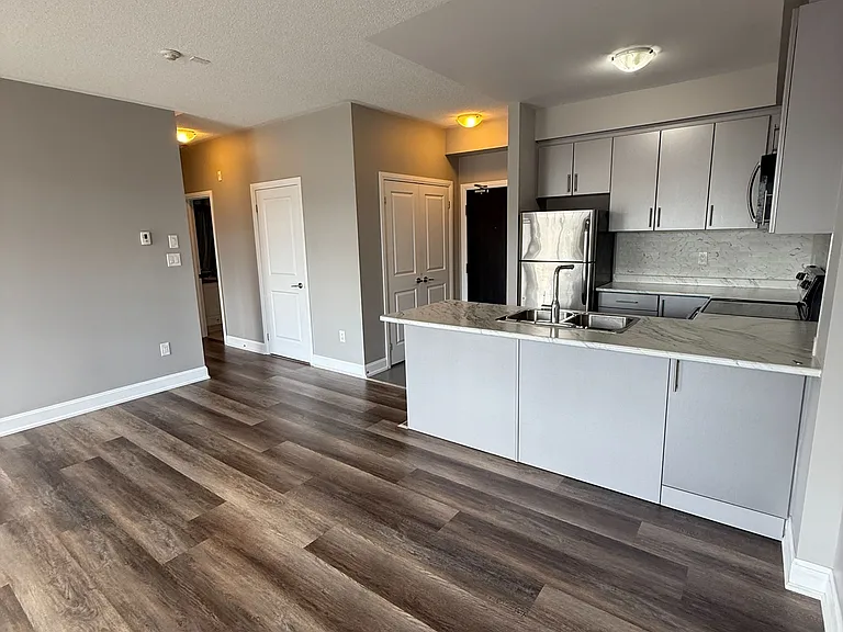 263 Georgian Dr #301 — Photo 11