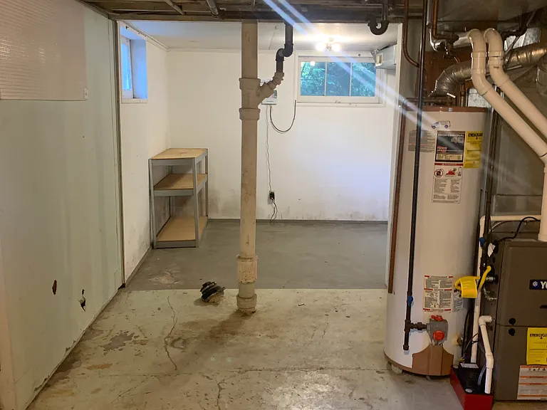 417 E 16th Ave — Photo 11