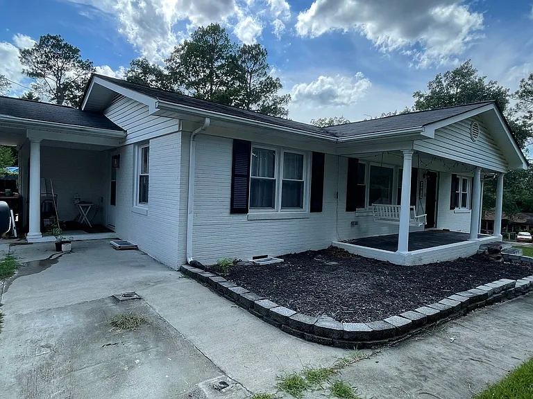 297 Channing Dr — Photo 20