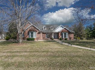 10 Dunbridge Ct, Glen Carbon, IL