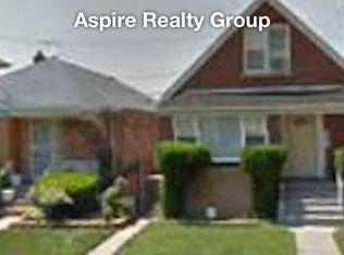 8210 S Kingston Ave, Chicago, IL