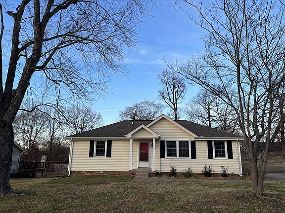 2nd image of 933 Poppy Dr