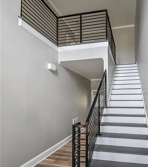 3338 Sims St — Photo 3