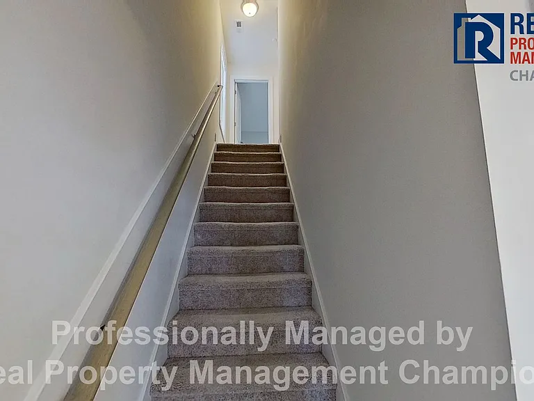 225 Lookout Ln — Photo 12