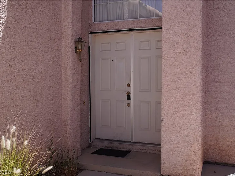 2312 Reddon Cir — Photo 11
