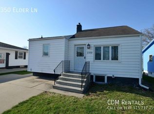 1350 Elder Ln, Des Moines, IA 50315