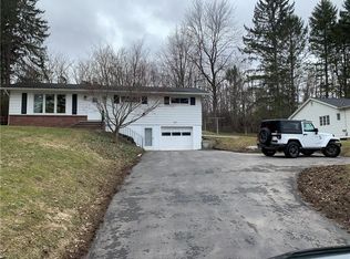 5995 S Street Rd, Auburn, NY 13021